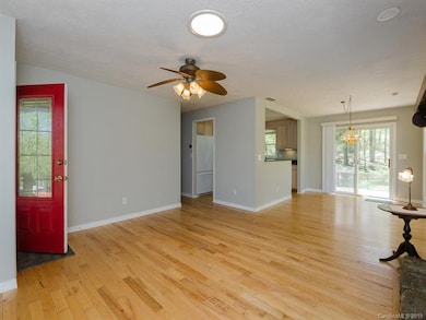 2253 Pleasant Grove Rd, Hendersonville, NC 28739 - photo 5