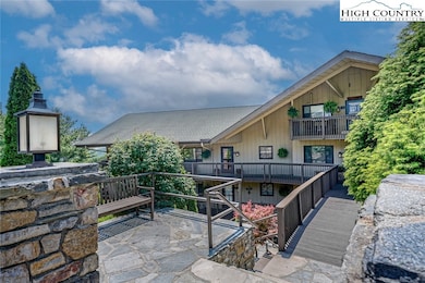 1968 Main St unit 21, Blowing Rock, NC 28605 - photo 4