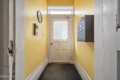 54 Westerlo Street 21, Albany, NY 12202