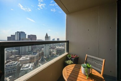 Harbor Towers unit 40G, Boston, MA 02110 - photo 7