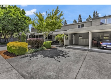 28 Fairway Loop unit B3, Eugene, OR 97401 - photo 6