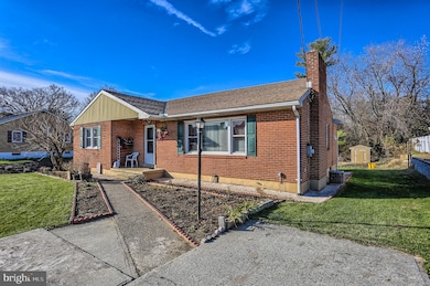 458 N 50th St, Harrisburg, PA 17111 - photo 3