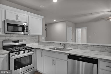 523 Elm St, West Reading, PA 19611 - photo 5