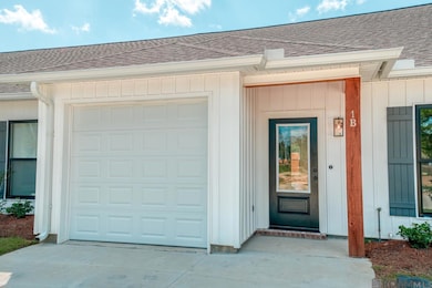 8739 Lockhart Rd unit 3-F, Denham Springs, LA 70726 - photo 3