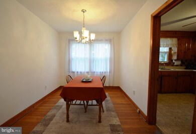 6108 Oakland Mills Rd, Sykesville, MD 21784 - photo 6