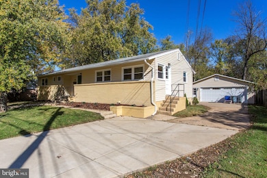 408 Branch Rd SE, Vienna, VA 22180 - photo 2