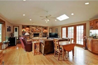 18149 Rockwell Ave, Homewood, IL 60430 - photo 6