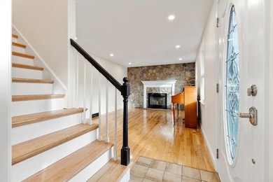 18 Whitehead Ave, Lowell, MA 01852 - photo 2