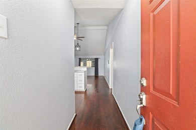 5806 Hoover St, Houston, TX 77092 - photo 4