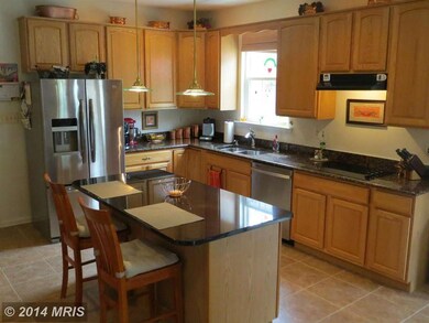 9242 Blue Sky Ct, Owings, MD 20736 - photo 4