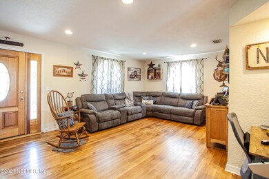 7020 Alachua Ave, Jacksonville, FL 32210 - photo 6