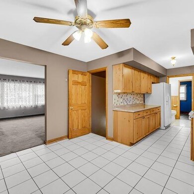 545 E 400 S, La Porte, IN 46350 - photo 4