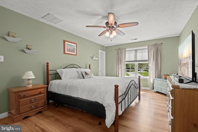 6330 Hanover Crossing Way, Hanover, MD 21076 - photo 4