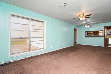 1109 Bayou Dr, Alvin, TX 77511 - photo 2