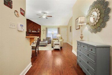 2837 Laurie Ln, Marrero, LA 70072 - photo 5