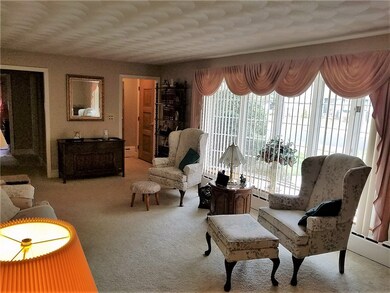 76 Park Forest Rd, Cranston, RI 02920 - photo 3