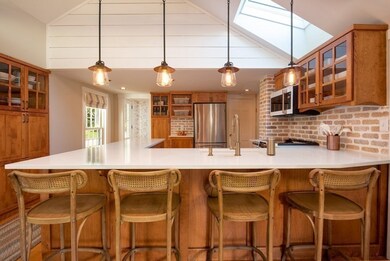 105 Fruit St, Hopkinton, MA 01748 - photo 7