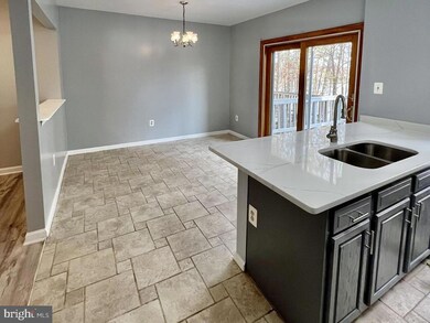 15793 Widewater Dr, Dumfries, VA 22025 - photo 5