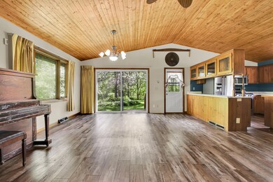 6372 Wildlife Dr-6