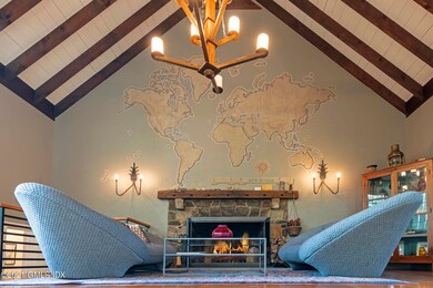 82 Erskine Rd, Stamford, CT 06903 - photo 5