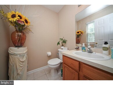 2619 Fallow Hill Ln, Jamison, PA 18929 - photo 4