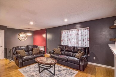 3443 Locust Ln, Eau Claire, WI 54703 - photo 3