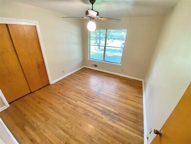 305 Meadow Ln, Bonham, TX 75418 - photo 6