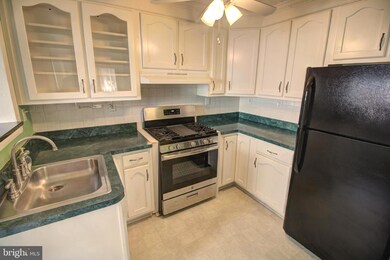 1210 Birch Ave, Halethorpe, MD 21227 - photo 3