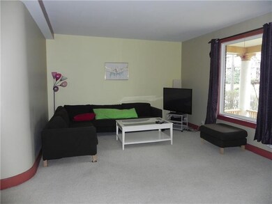 5861 Douglas St, Pittsburgh, PA 15217 - photo 5