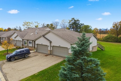 3010 Murray St unit 18, Grand Blanc, MI 48439 - photo 3