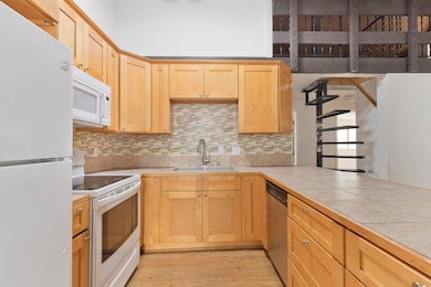 165 Old Mammoth Rd unit 132, Mammoth Lakes, CA 93546 - photo 4