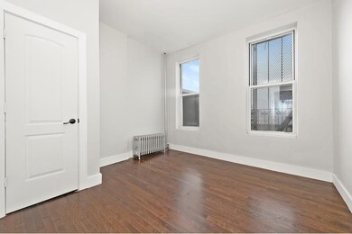164 Dikeman St unit 3, Redhook, NY 11231 - photo 4