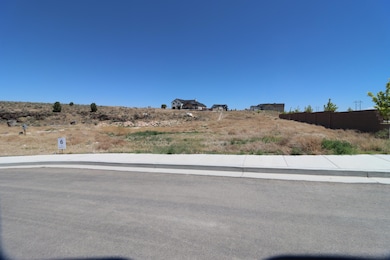 5240 N Church Cir, Enoch, UT 84721 - photo 2