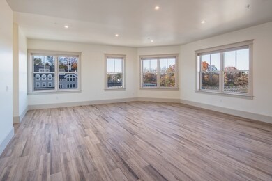 6 Market St unit 304, Newburyport, MA 01950 - photo 5