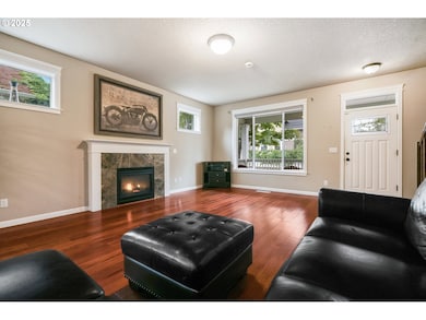 1172 SE Pershing St, Portland, OR 97202 - photo 5