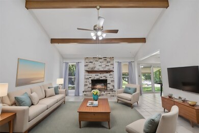 Living * virtually staged*