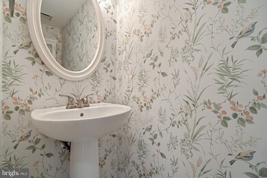 1738 Osage St, Alexandria, VA 22302 - photo 6