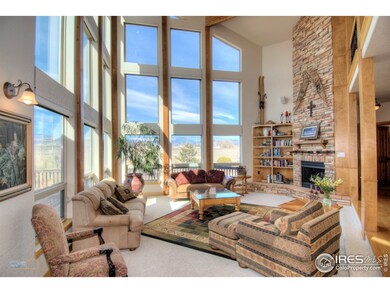 Great Room w/ fireplace