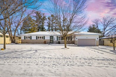 3804 Mountview Road-2.jpg-SMALL