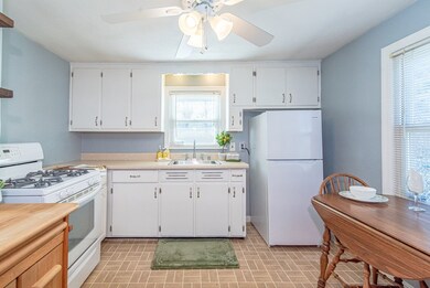 234 Shawmut St, Springfield, MA 01108 - photo 4