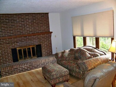 44224 Richey Rd, Leonardtown, MD 20650 - photo 5