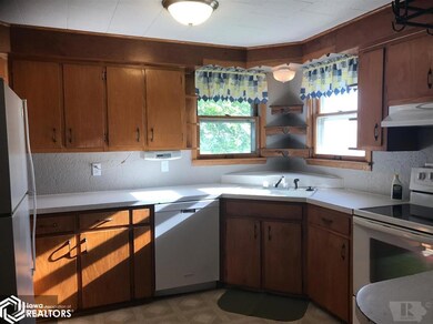 3309 290th St, Crawfordsville, IA 52621 - photo 5