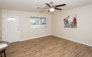 Living Rm-New Flooring, B-Brds, Texture,