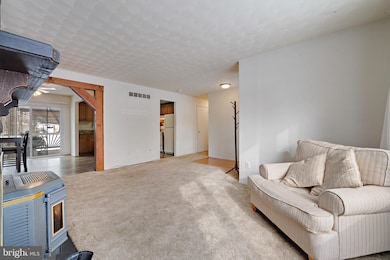 1233 Hillcreek Rd, Pasadena, MD 21122 - photo 5