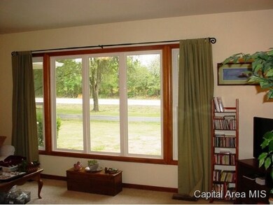 15 Sherry Ln unit 1, Rochester, IL 62563 - photo 4