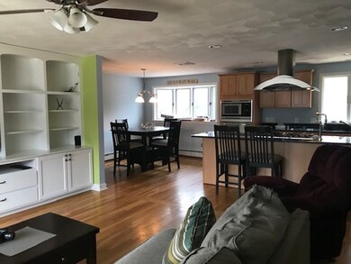 2 Pilgrim Rd, Lawrence, MA 01843 - photo 5