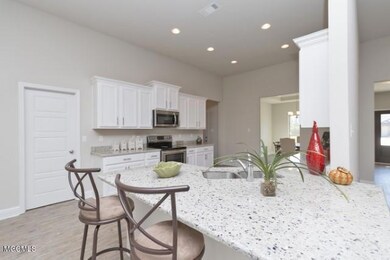 9%20Kitchen3_jpg[1]