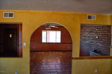 Living room 1
