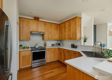346 Wyatt Way NE unit 10, Bainbridge Island, WA 98110 - photo 7