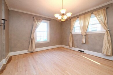 312 Riverview-6